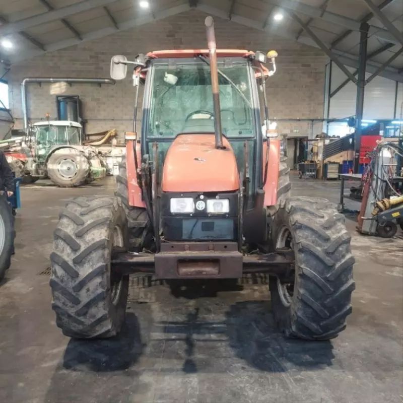 New Holland L 85 Trattore