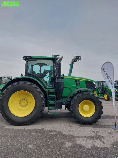 E-FARM: John Deere 6230R - Tractor - id DAKGQI9 - €80,000 - Year of construction: 2018 - Engine hours: 8,600,Engine power (HP): 250,Italy
