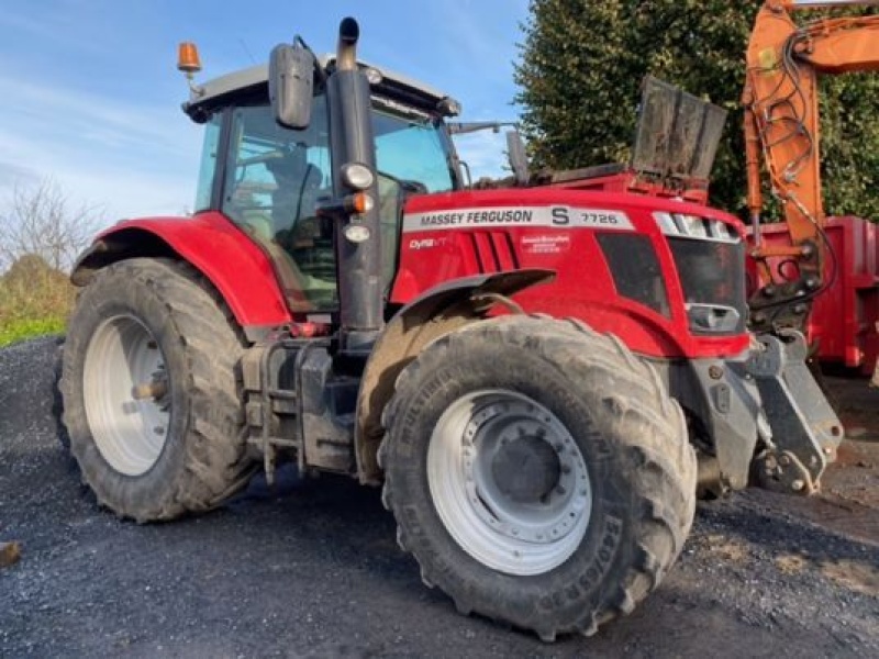 Massey Ferguson 7726S tractor 90 000 €