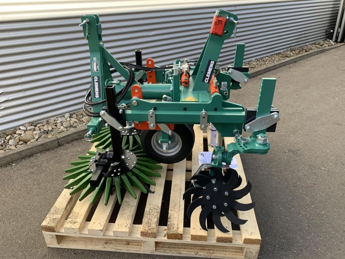 E-FARM: Clemens sb roll-fingerhacke - Altra Attrezzatura per frutteti e vigneti - id Y1YLIVL - 9.200 € - Germania