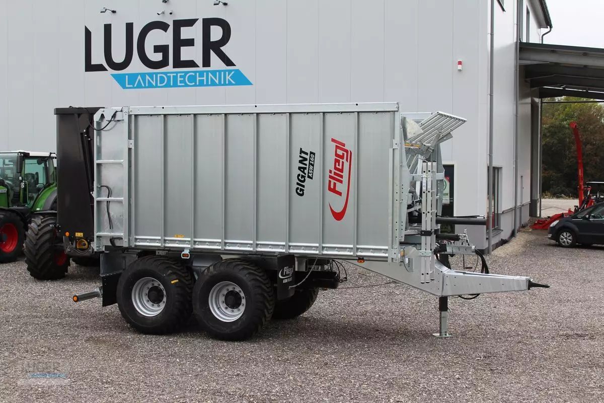 E-FARM: Fliegl asw 160 fox lenkachse - Lade-/Silierwagen - id URVN2CG - 33.250 € - Baujahr: 2024 - Österreich