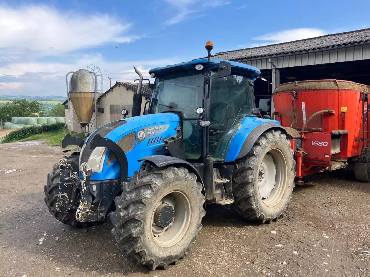 E-FARM: Landini powermondial 115 - Trattore - id Y6JLFM5 - 36.000 € - Anno di costruzione: 2009 - Francia