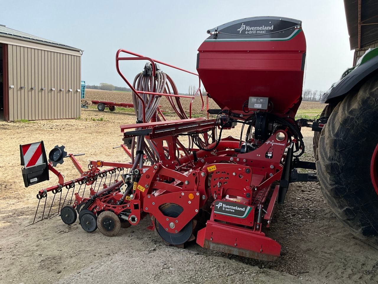 Kverneland E-DRILL MAXI Combinación de taladradoras 46.000 €