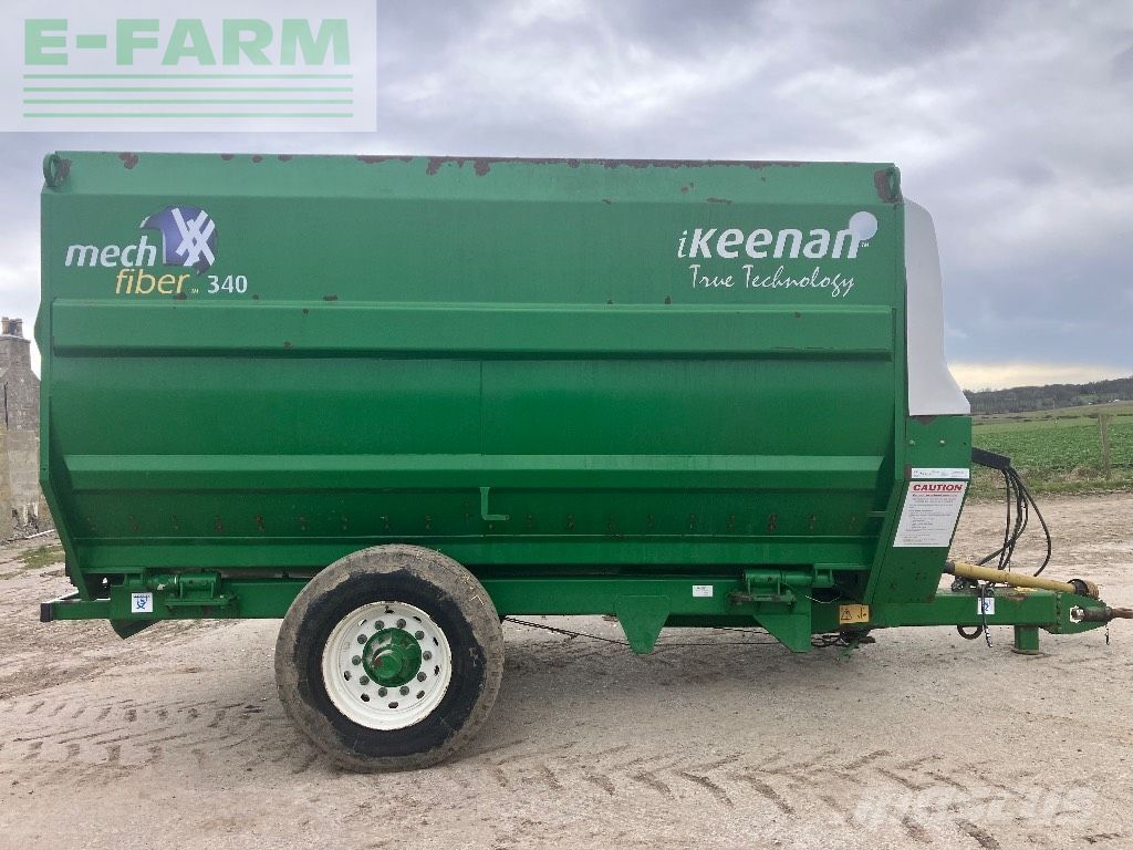 KEENAN 340 Przyczepa do mieszania paszy