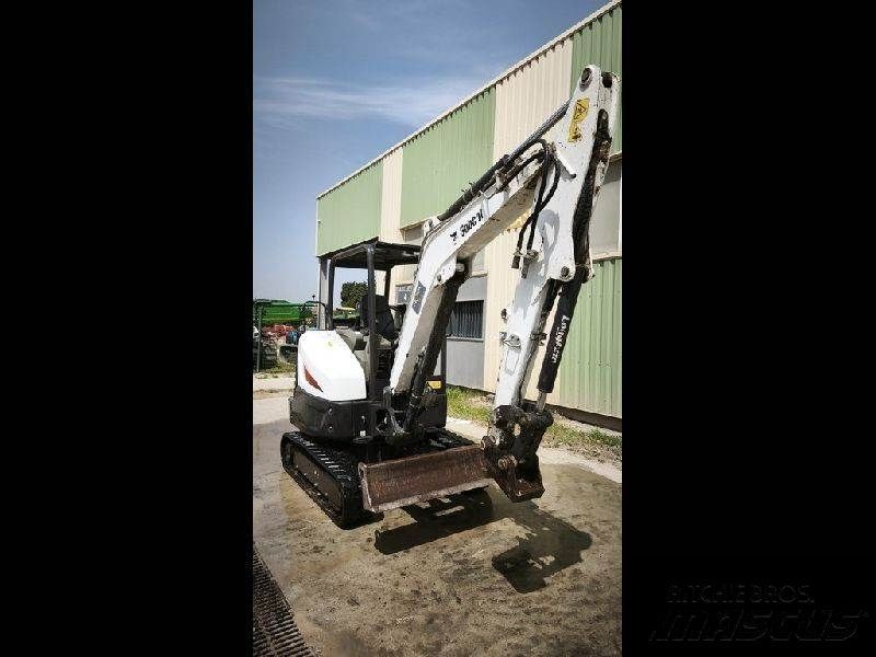 E-FARM: Bobcat e34 - Mini-pelle - id XXVESBS - 24 500 € - Année: 2020 - France