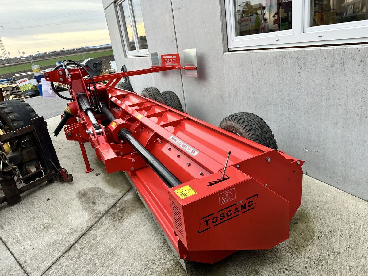 E-FARM: toscano 6400 - Mulcz - id ITXPTGV - 21 584 € - Rok produkcji: 2022 - Austria