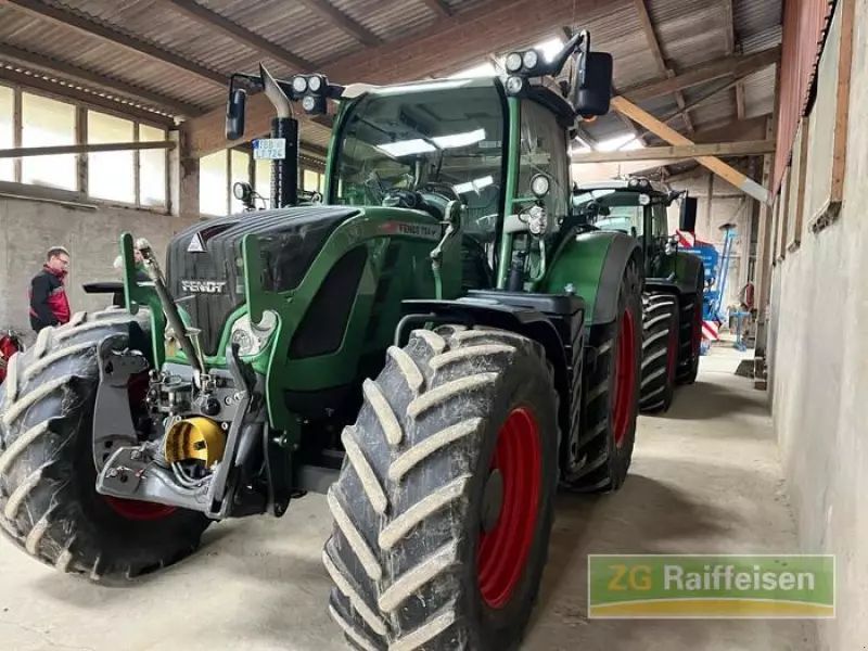E-FARM: Fendt 724 Vario - Tractor - id FDAT4PC - €80,000 - Year of construction: 2013 - Engine hours: 6,850,Engine power (HP): 240,Germany