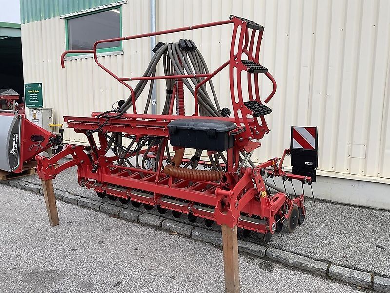 Kverneland e-drill compact 3 m Foratrice 25.000 €