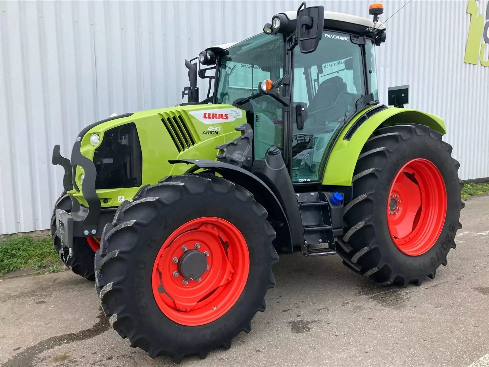 E-FARM: Claas Arion 450 - Tractor - id ZSJEIL4 - €93,000 - Year of construction: 2023 - Engine hours: 790,France