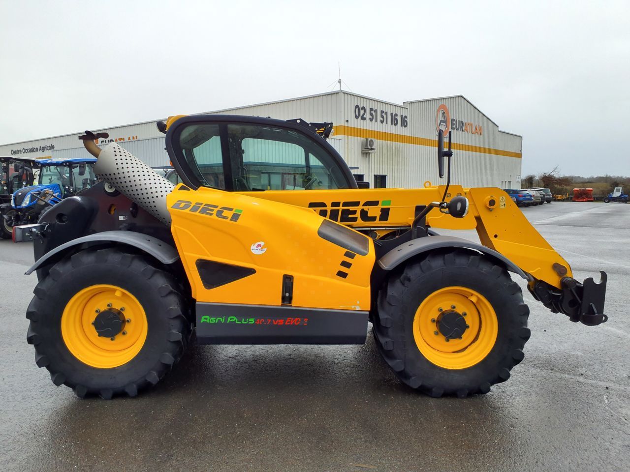 E-FARM: Dieci agri plus 40.7 vs - Teleskoplader - id WGGYCR4 - 39.000 € - Baujahr: 2018 - Abgelesene Motorstunden: 4.452,Frankreich