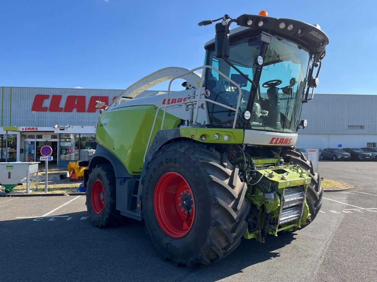 E-FARM: Claas Jaguar 960 - Self propelled forage harvester - id FQ44VNH - €345,000 - Year of construction: 2023 - Engine hours: 987,France