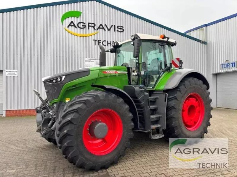 E-FARM: Fendt 1050 Vario - Traktor - id KUBQM3S - 367.900 € - Produktionsår: 2023 - Motortimer: 1.070,Motoreffekt (HP): 517,Tyskland