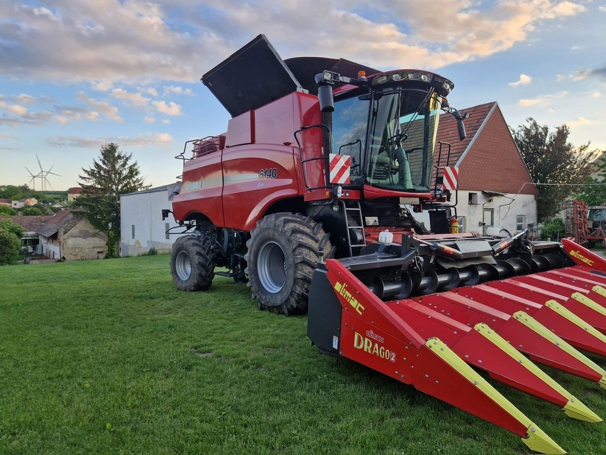 Case IH Axial-Flow 6140 Kombajn zbożowy 165 000 €