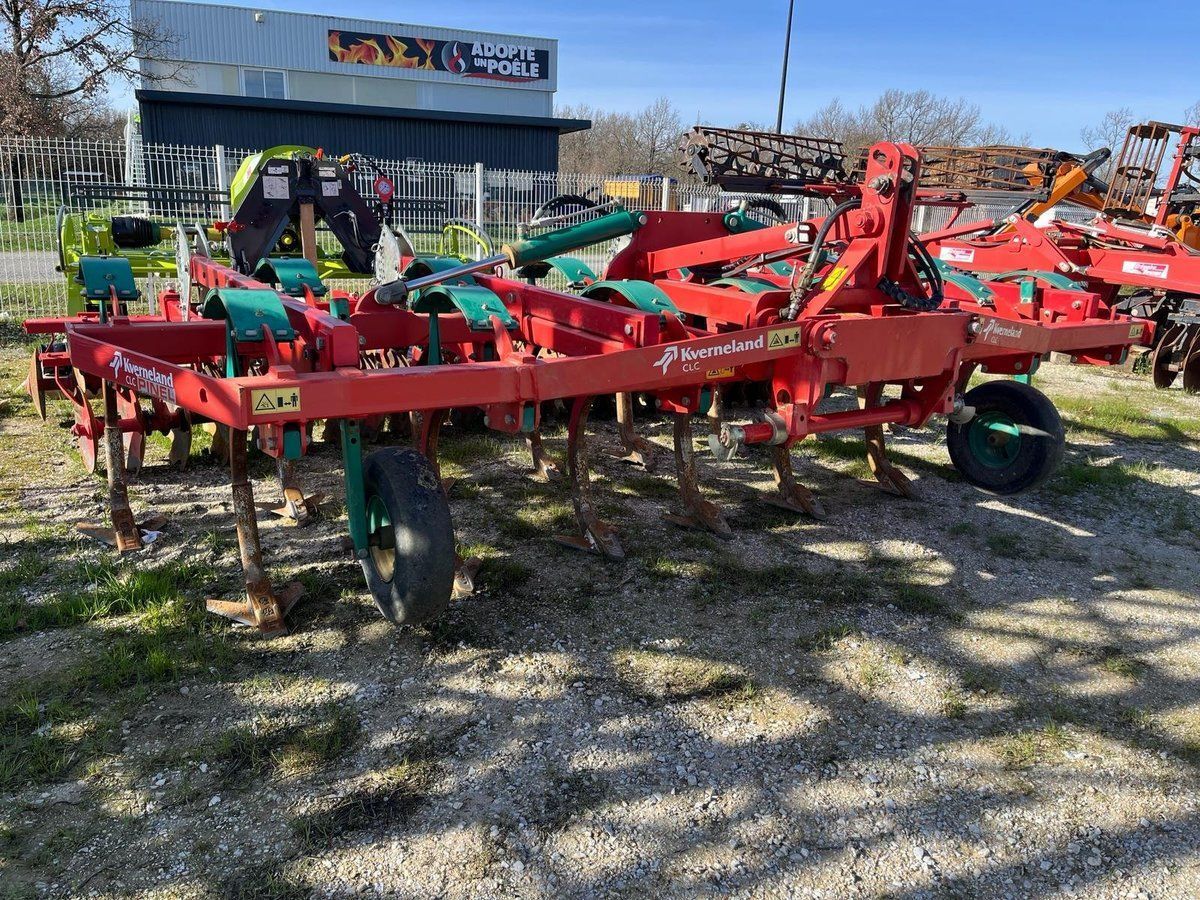 E-FARM: Kverneland clc - Cultivateur - id 1BWYG89 - 16 000 € - Année: 2012 - France