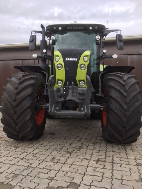 E-FARM: Claas Arion 660 CMATIC CEBIS - Tracteur - id YYGCRPL - 143 170 € - Année: 2023 - Lecture du nombre d'heure: 72,Puissance du moteur (chevaux): 205,Autriche