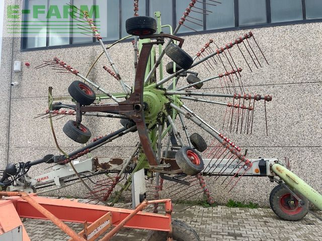 Claas Liner 2800 Tedder €10,500