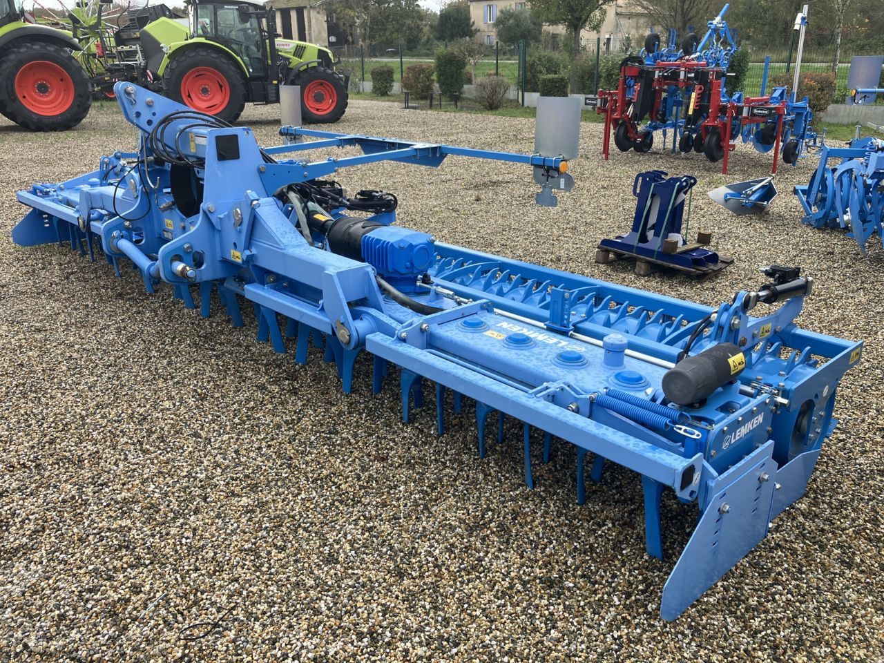 Lemken zirkon 12/600 Herse rotative 43 000 €