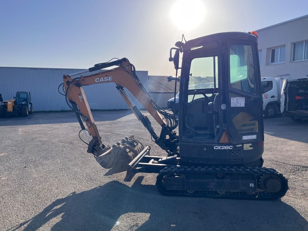Case IH cx 26 c Minikoparka 24 500 €