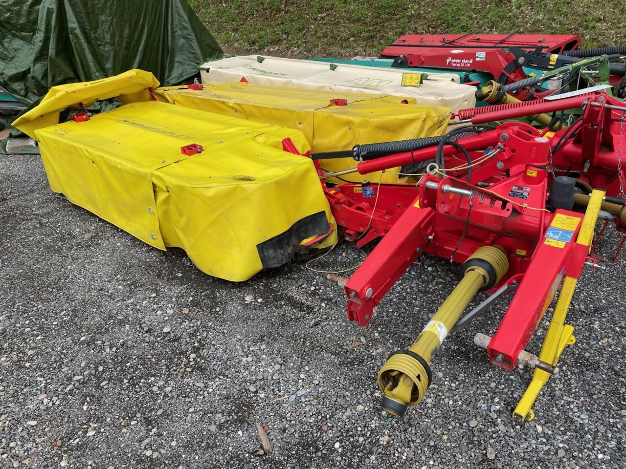 E-FARM: Pöttinger NovaDisc 262 - Kasza - id SPQS1FQ - 9800 EUR - Gyártási év: 2019 - Franciaország