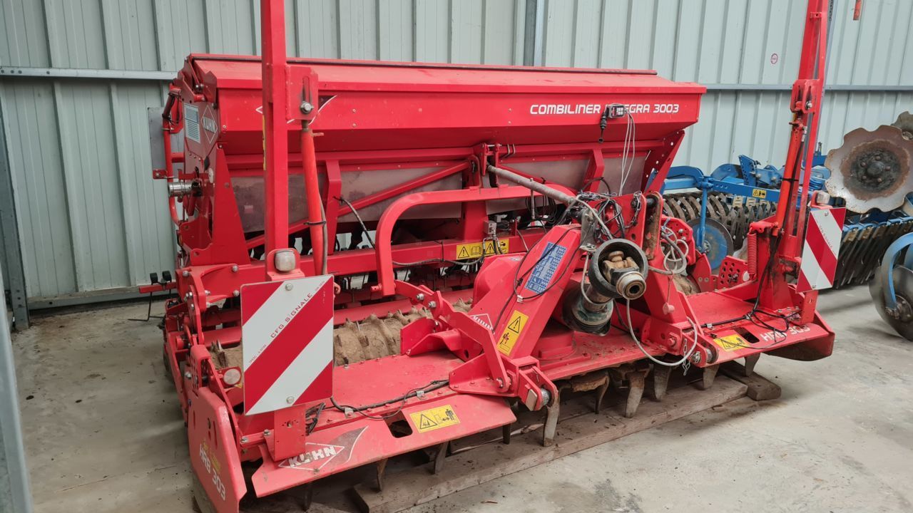 Kuhn COMBILINER INTEGRA 3003 Combinación de taladradoras 15.000 €