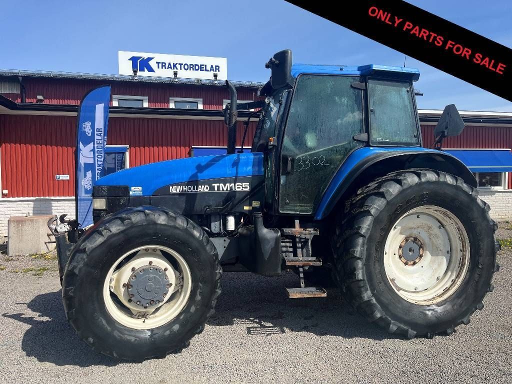 New Holland TM 165 Trattore