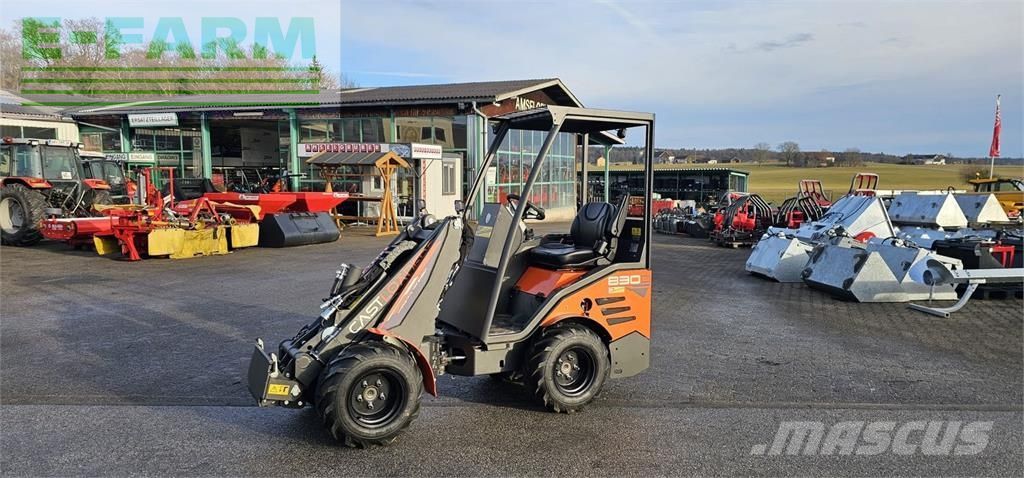 Case IH 830d teleskoparm 20 km/h Załącznik 28 250 €