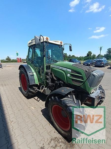 E-FARM: Fendt 209 Vario P - Tracteur - id VTCXAMP - 40 336 € - Année: 2013 - Lecture du nombre d'heure: 8 180,Allemagne