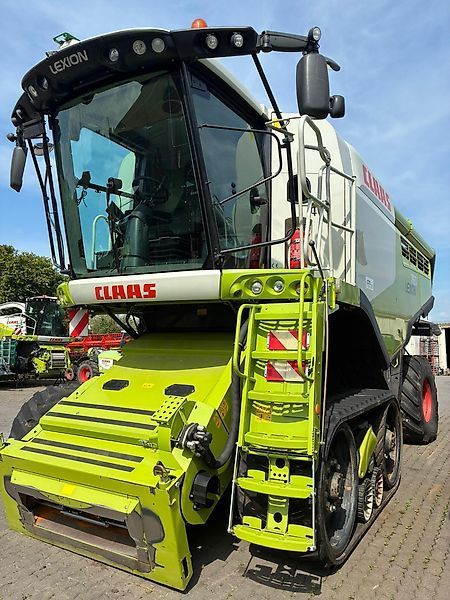 E-FARM: Claas Lexion 760 - Combine harvester - id RPNRL67 - €185,000 - Year of construction: 2015 - Engine hours: 1,634,Engine power (HP): 490,Germany