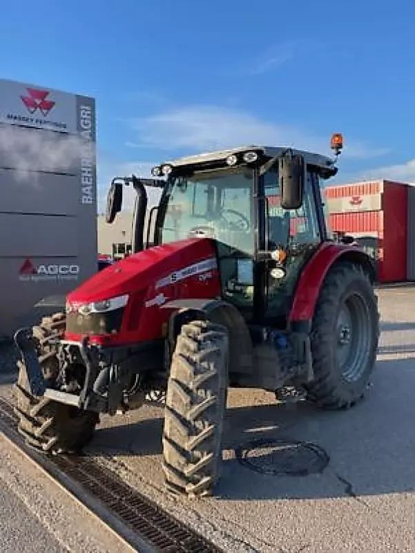 E-FARM: Massey Ferguson 5713S Dyna-6 - Tractor - id NIGYF28 - Año: 2019 - Horas: 980,Potencia del motor: 131,Francia