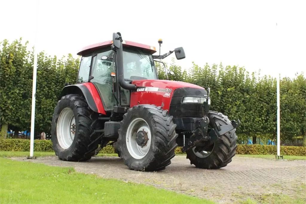 Case IH MXM 130 Traktor 19 500 €