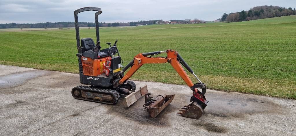 Doosan dx10 bj.2021 1212h Mini excavator €12,900