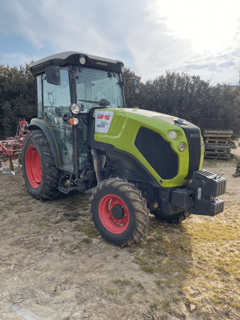 E-FARM: Claas Nexos 230 VE - Traktor - id WR56IIP - 38 500 € - Rok produkcji: 2018 - Motogodziny: 436,Moc silnika: 90,Francja