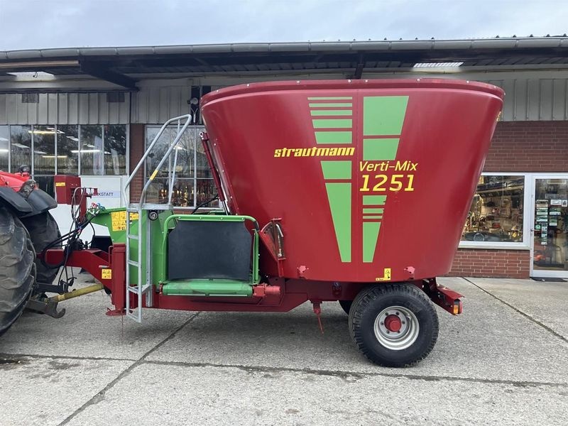 Strautmann verti mix 1251 feedingwagon €16,700