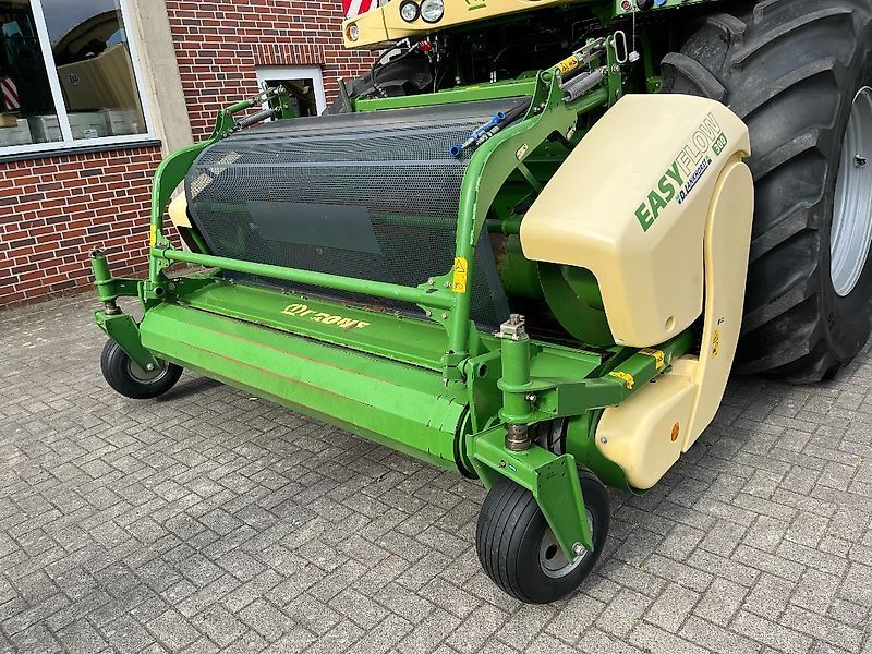 E-FARM: Krone BiG X 700 - Feldhäcksler (selbstfahrend) - id KCXWBUJ - 113.445 € - Baujahr: 2013 - Abgelesene Motorstunden: 3.944,Motorleistung (PS): 775,Deutschland