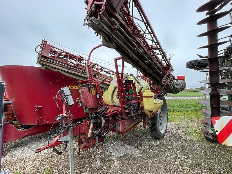 E-FARM: Hardi commander 21-hac - Pulvérisateur - id UC94C2W - 8 500 € - Année: 1997 - Allemagne