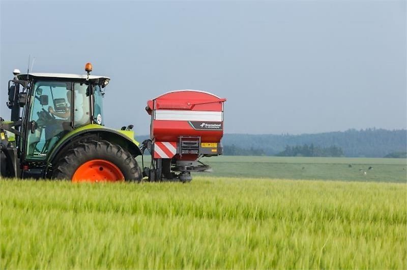 Kverneland exacta tl 3900 geo spread Epandeur d'engrais 26 495 €