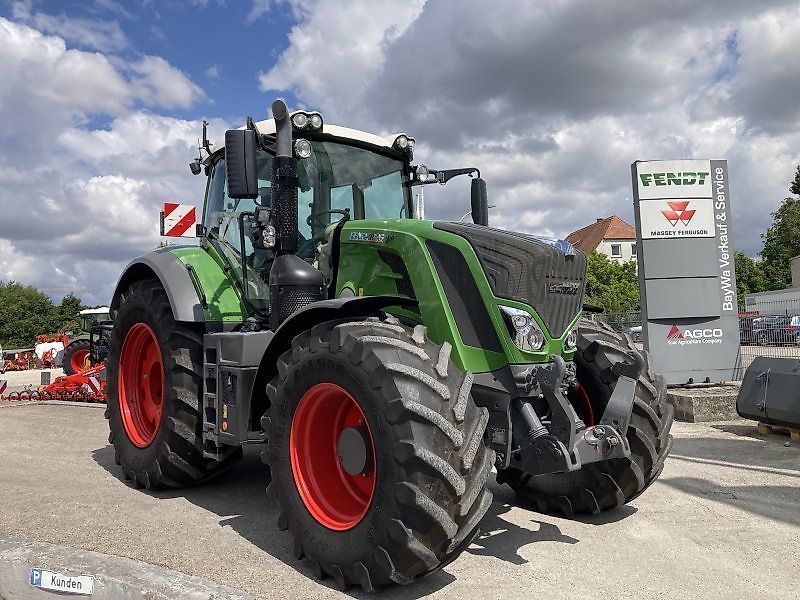 E-FARM: Fendt 826 Vario ProfiPlus - Tracteur - id WQU7VAZ - 118 500 € - Année: 2022 - Lecture du nombre d'heure: 4 728,Puissance du moteur (chevaux): 260,Allemagne