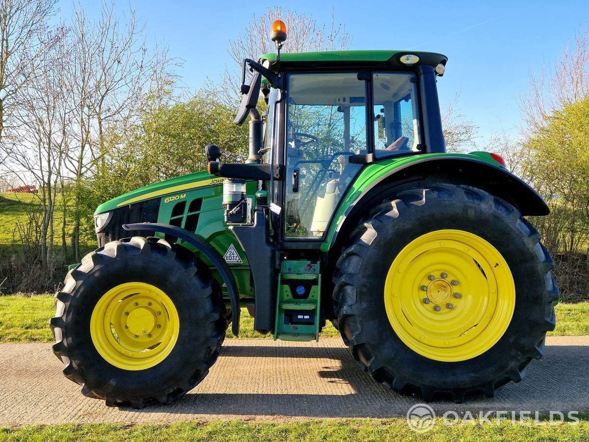 E-FARM: John Deere 6120 M - Tractor - id QIMIFLT - 76.060 € - Año: 2022 - Horas: 670,Reino Unido