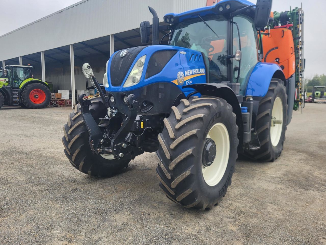 E-FARM: New Holland T7.190 - Traktor - id EDVZMFA - 76.000 € - Produktionsår: 2017 - Motortimer: 3.549,Motoreffekt (HP): 150,Frankrig