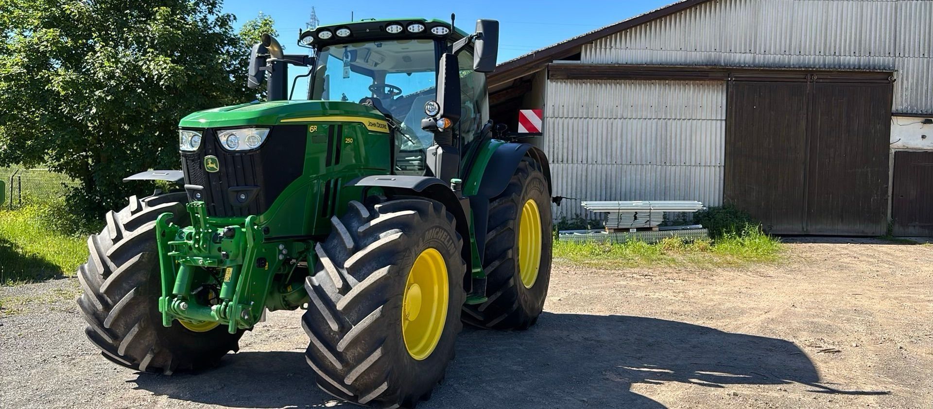 John Deere 6R 250 Tractor €174,000