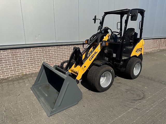 Gehl al230 Încărcător cu direcție compactă 28.500 EUR