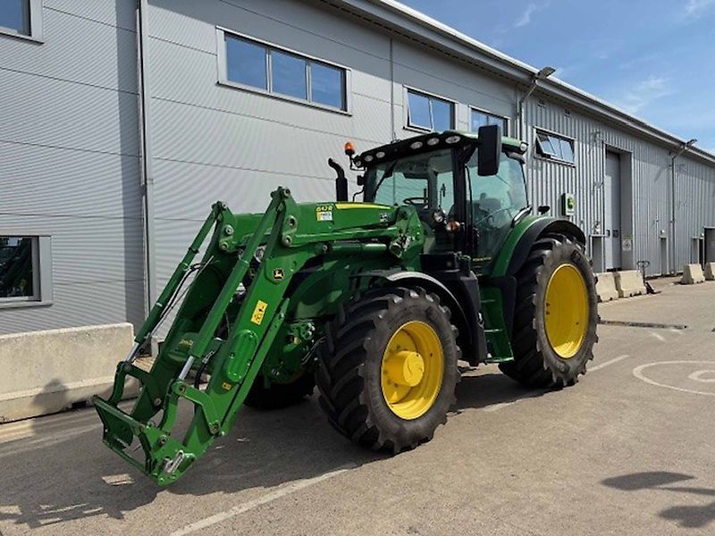 E-FARM: John Deere 6155 R - Tractor - id 7KKA3UQ - 132.529 € - Año: 2022 - Horas: 690,Reino Unido