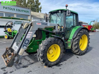 E-FARM: John Deere 6430 - Tractor - id QXVLJKM - €39,900 - Year of construction: 2011 - Engine hours: 8,100,Engine power (HP): 125,France