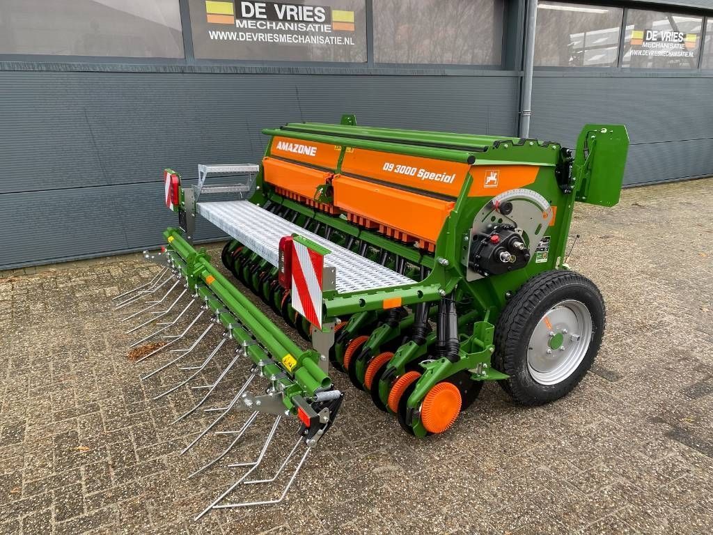 Amazone D9 3000 Special RoTeC Siewnik rzędowy/agregat uprawowo-siewny