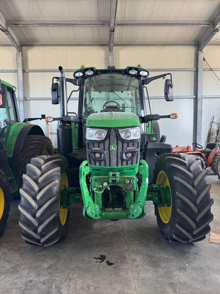John Deere 6130 M Traktor 89 900 €