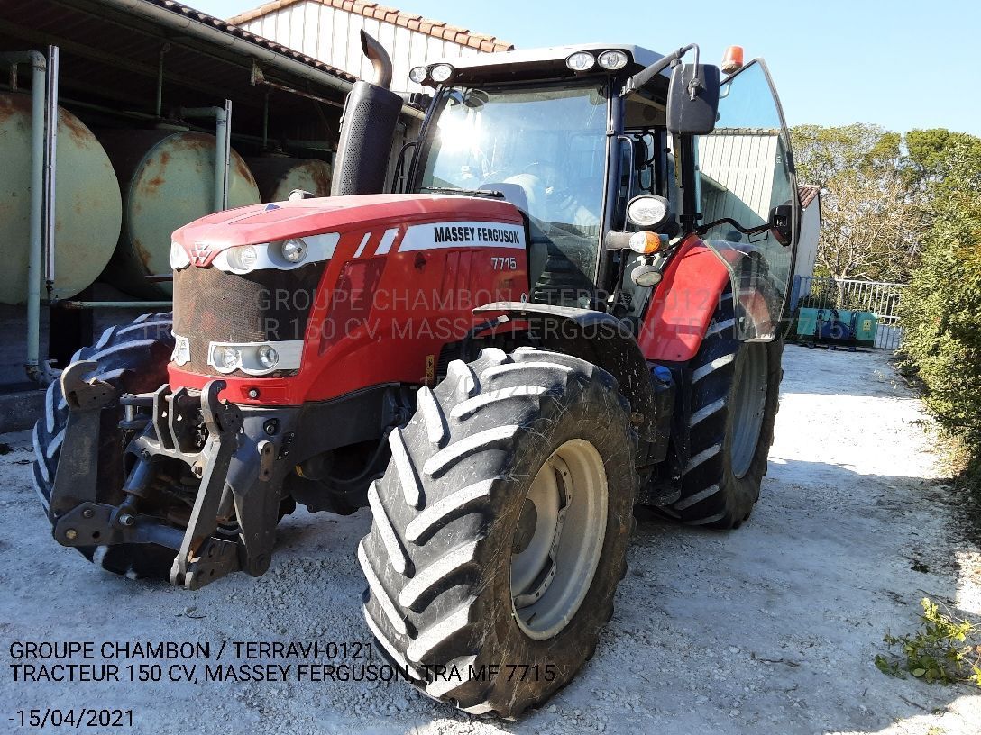 E-FARM: Massey Ferguson 7715 - Traktor - id 4GSF3CZ - 72 000 € - Rok výroby: 2016 - Hodiny motoru: 3 172,Výkon motoru (HP): 150,Francie