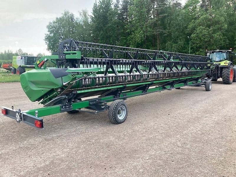 John Deere 640X Cabezal 30.000 €