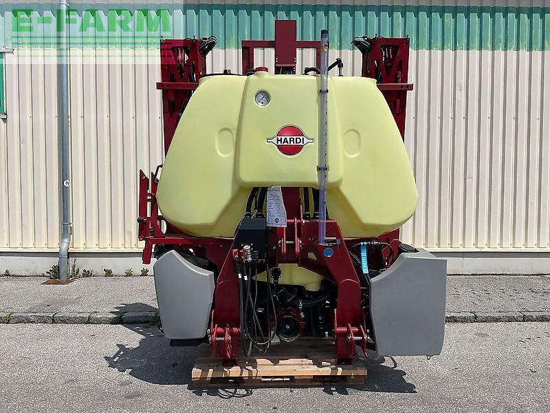Hardi MEGA 1200 Sprayer €20,420