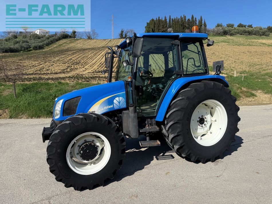 New Holland TL 100 A Tractor €26,500