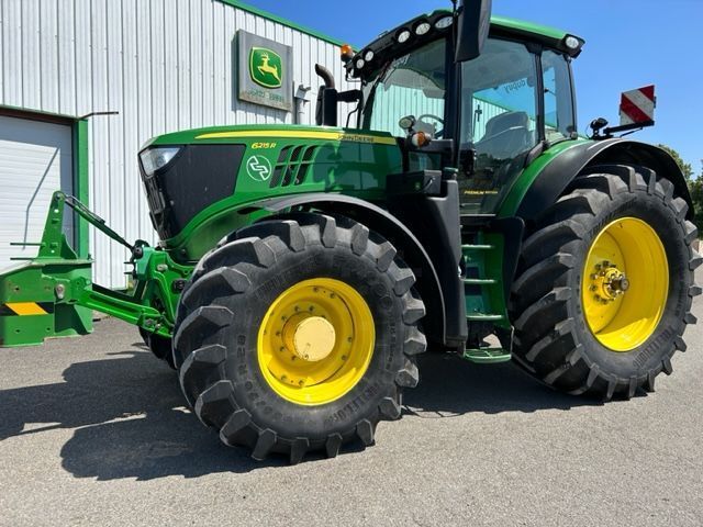 E-FARM: John Deere 6215 R - Tractor - id VDBVTBY - €130,000 - Year of construction: 2022 - Engine hours: 2,362,Engine power (HP): 215,France